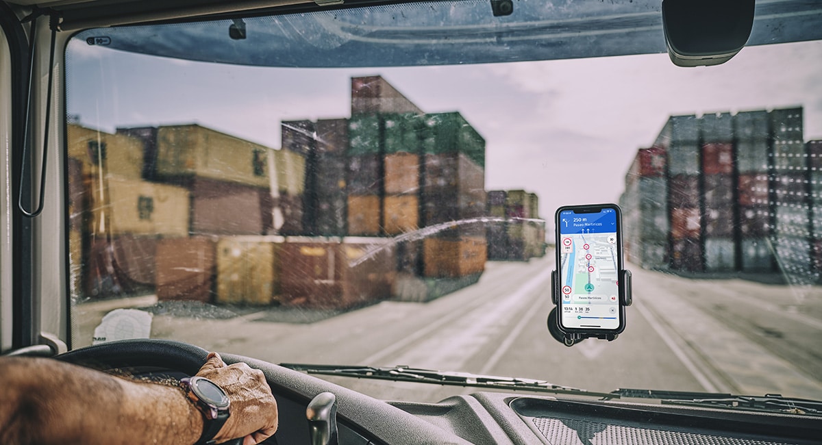 Innovative Trucking Apps to Enhance Driver Experience Innovative Trucking Apps to Enhance Driver Experience
